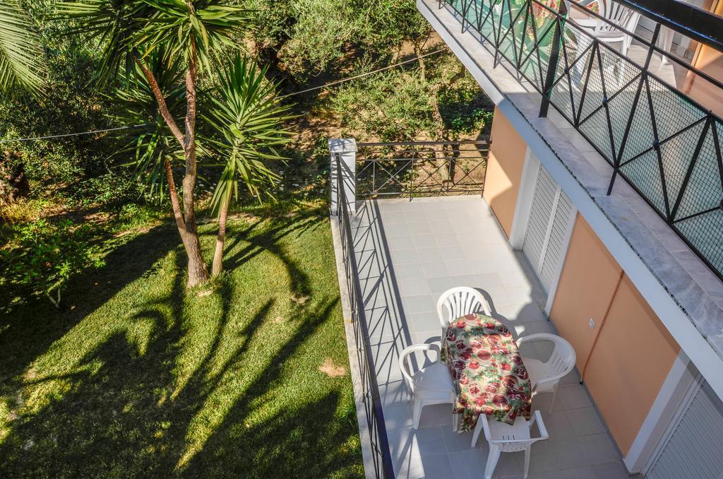 Olive Grove Apts Lithakia  Dış mekan fotoğraf